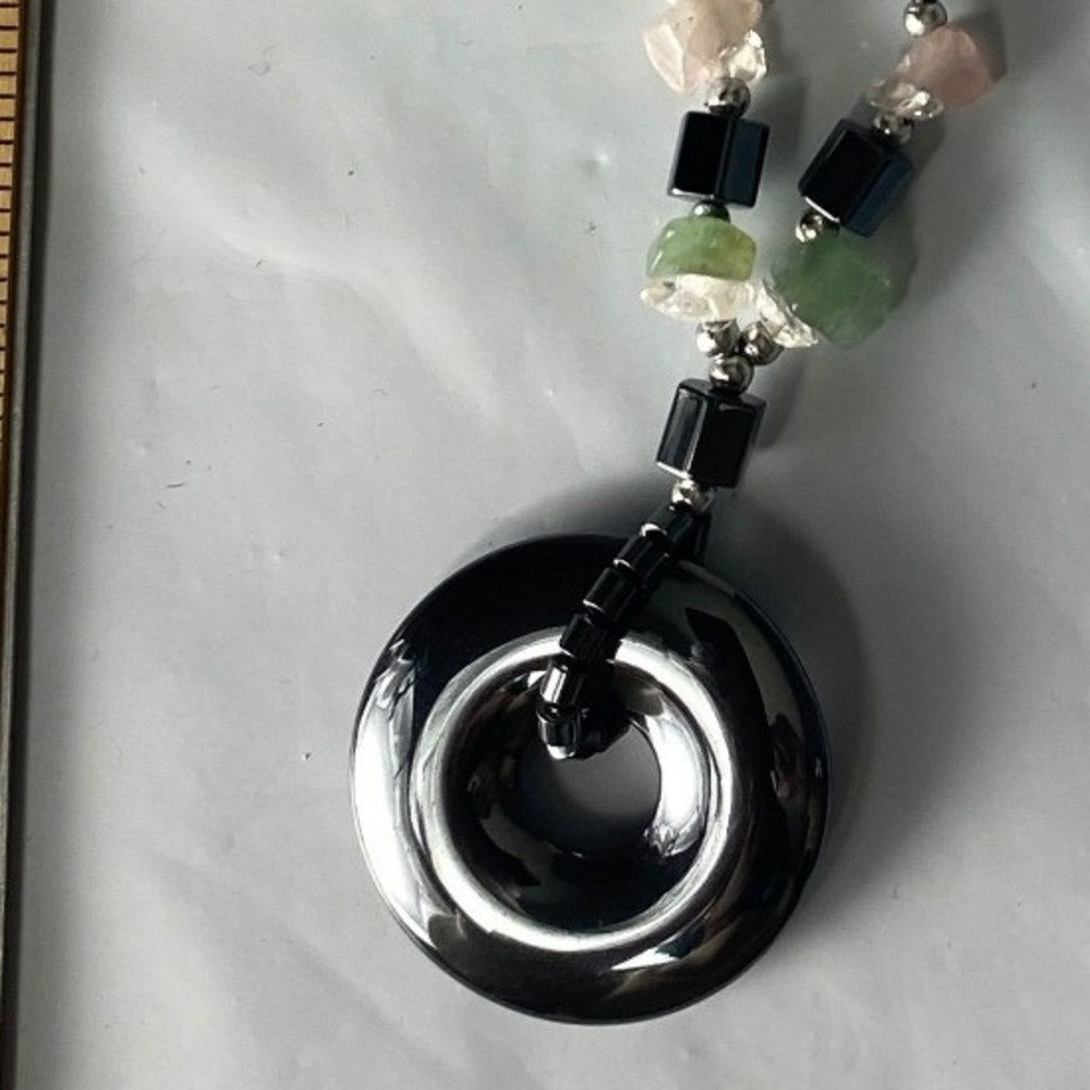 Hematite Beaded Necklace Magnetic Clasp Round Donut Pendant Jade Rose Quartz 18"